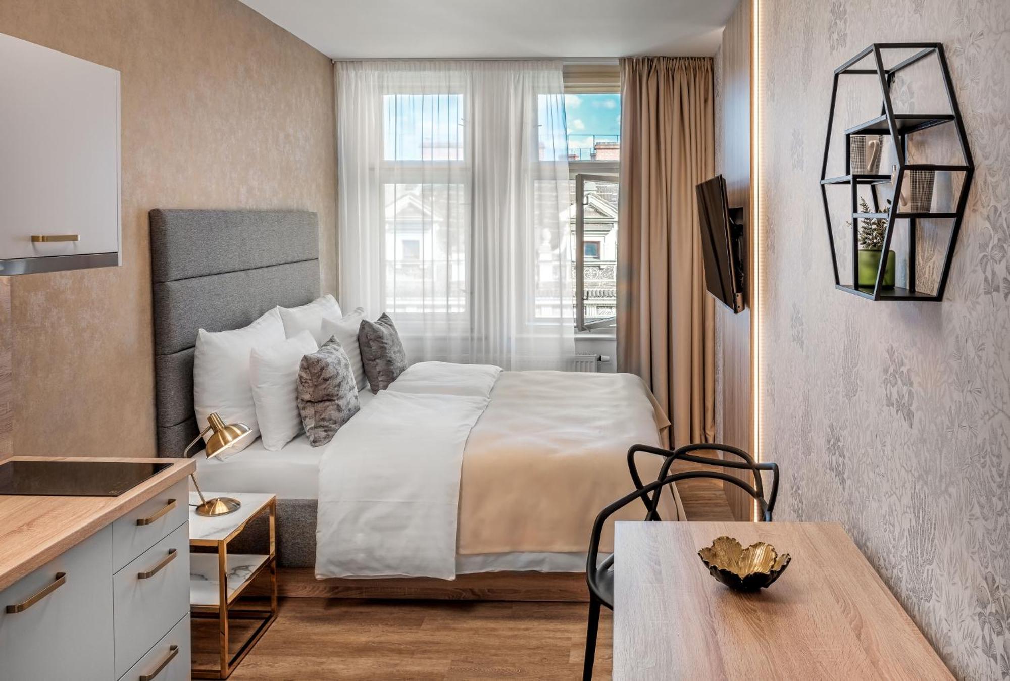 Theatre 9 Apartments By Adrez Prague Ngoại thất bức ảnh
