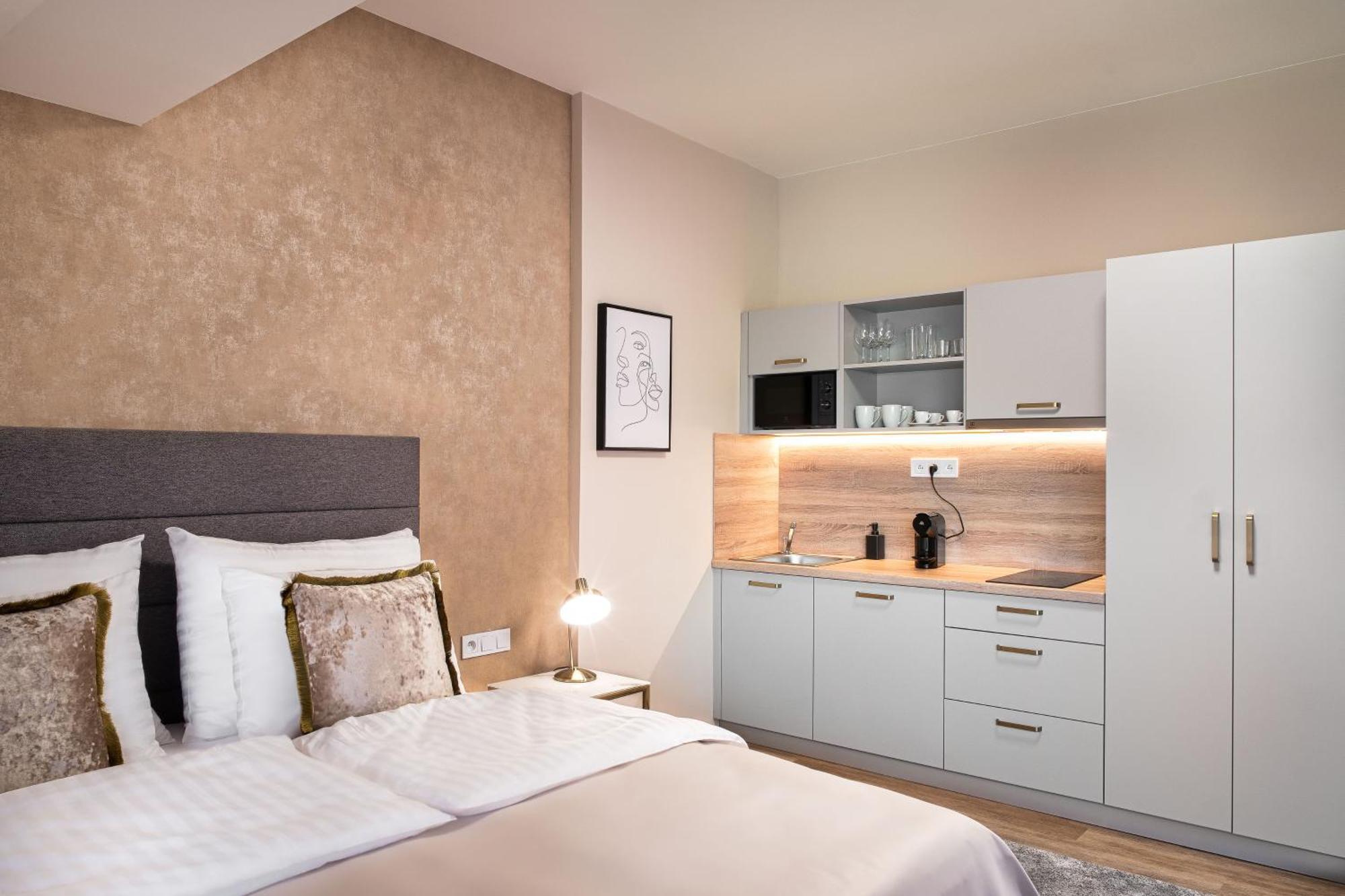 Theatre 9 Apartments By Adrez Prague Ngoại thất bức ảnh