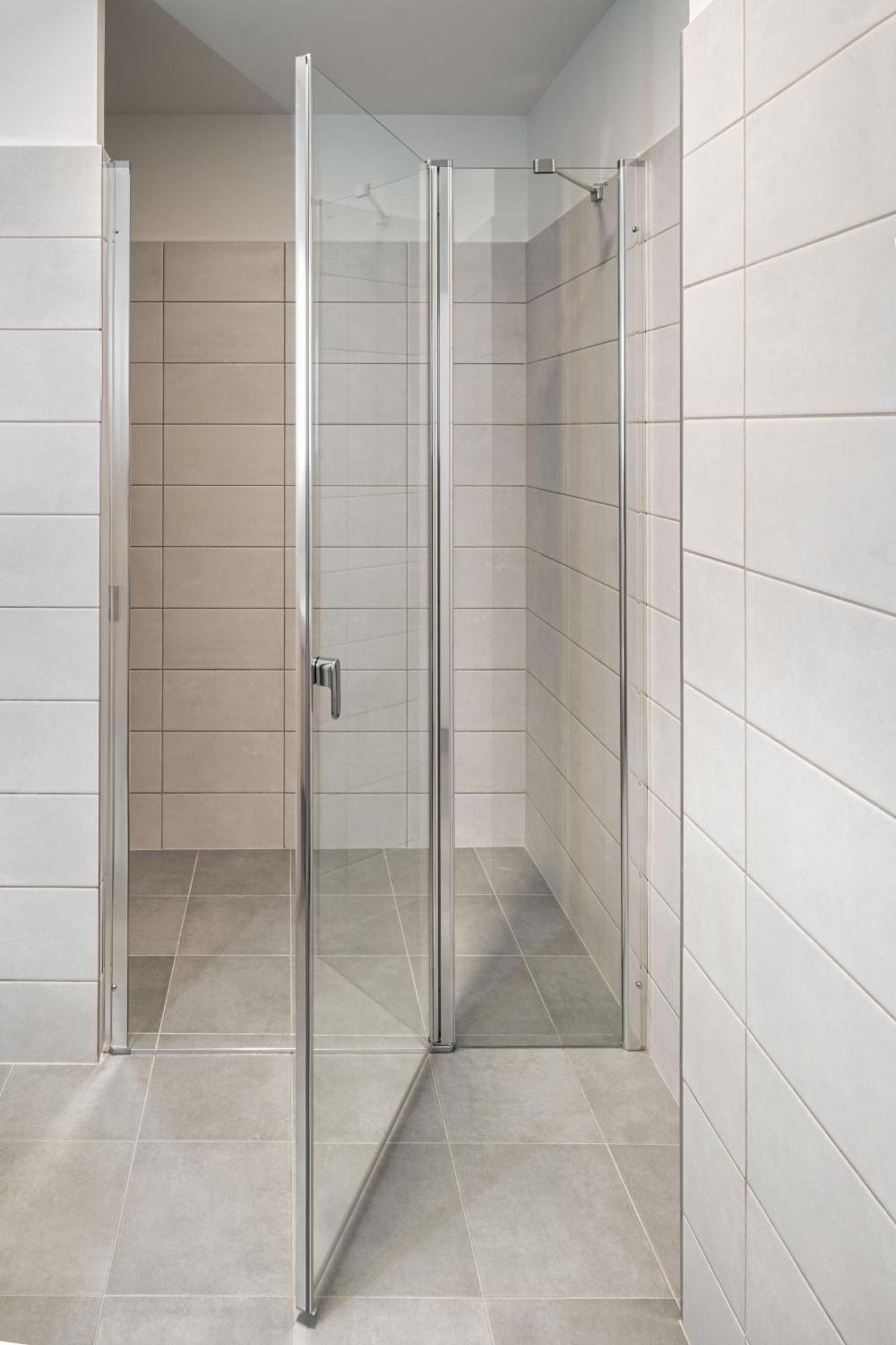 Theatre 9 Apartments By Adrez Prague Ngoại thất bức ảnh